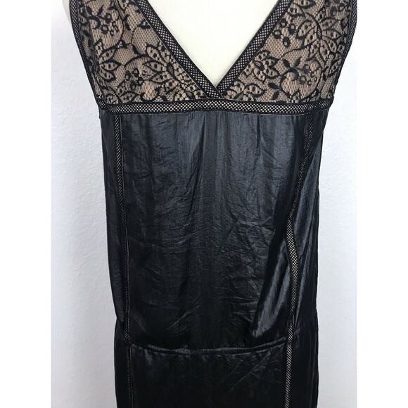 BCBGMaxAzria Greta Coated Floral Lace Shift Dress - Picture 10 of 12